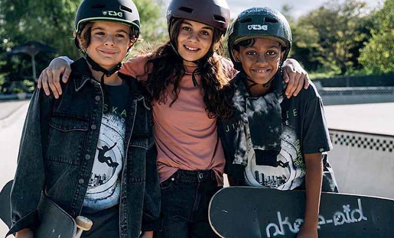 You to help kids? We empower kids! skate-aid e.V.